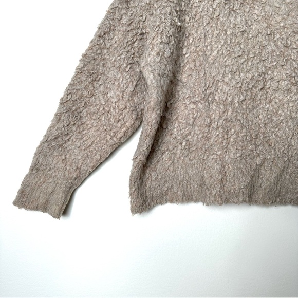 Maeve Anthropologie Fluffy Taupe Merino Wool Blend Oversized Cropped Sweater - Picture 7 of 12